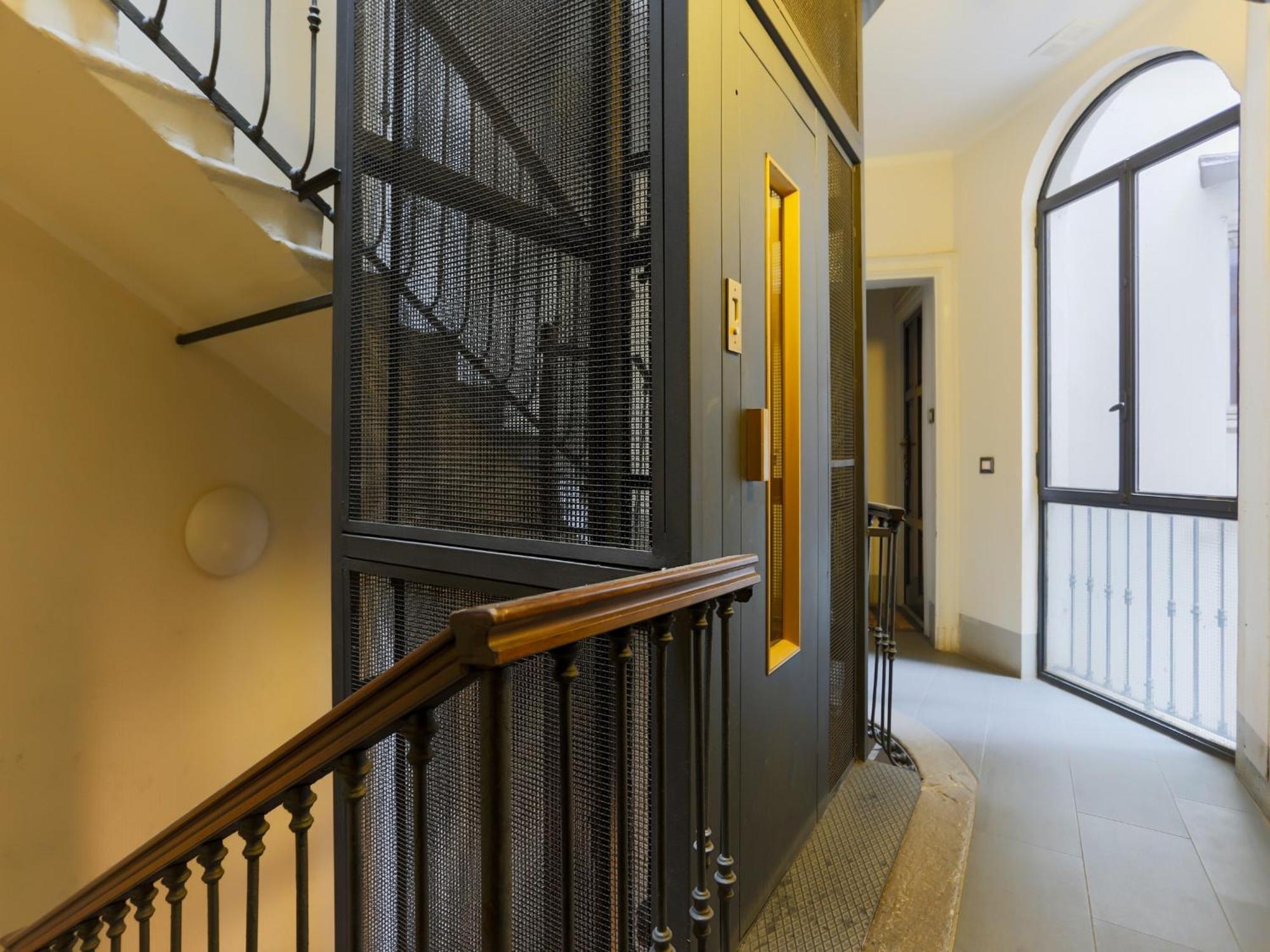 The Best Rent - Spacious One-Bedroom Apartment Near The Columns Of San Lorenzo Milán Exterior foto